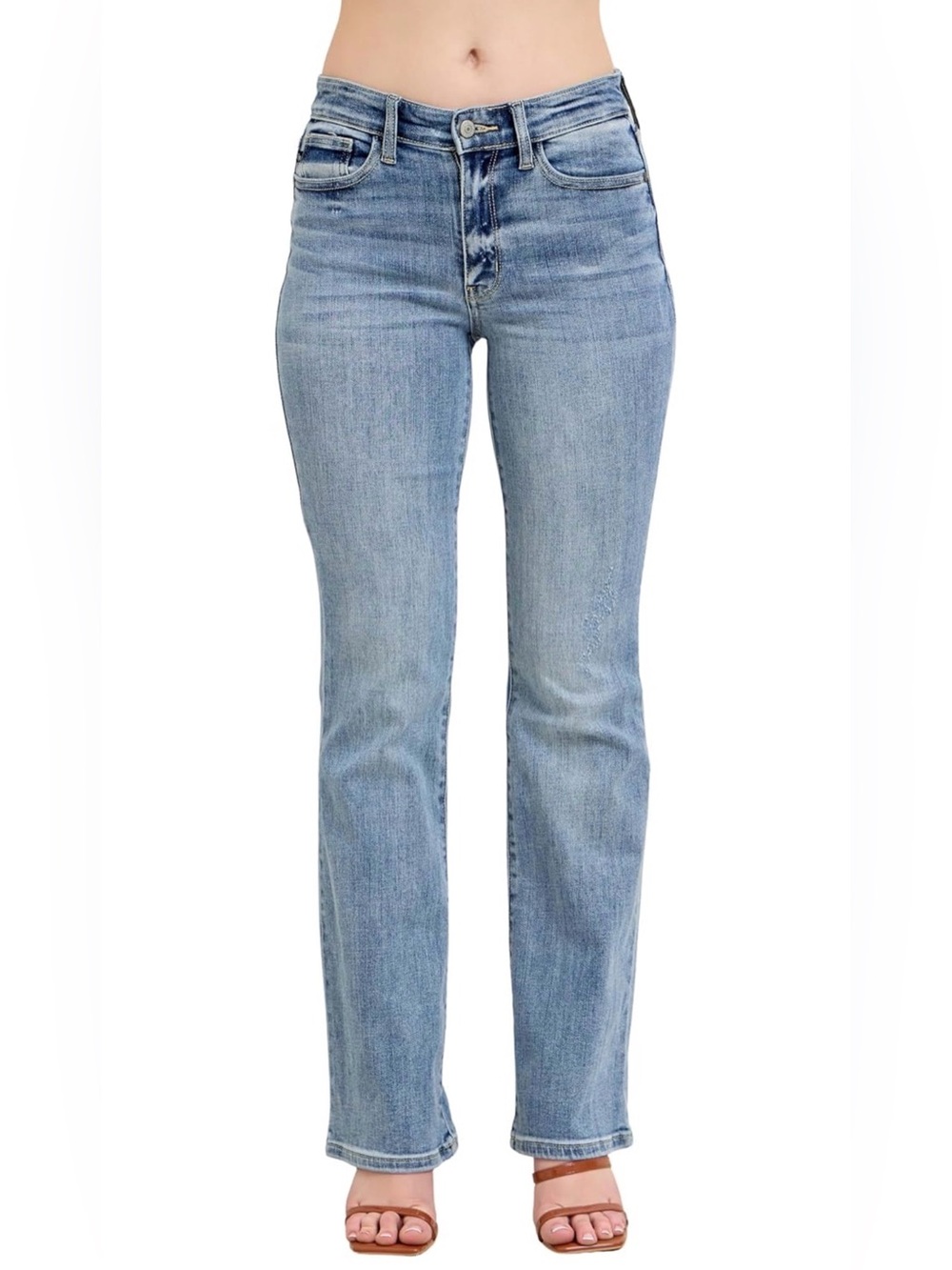Judy Blue | Mid-Rise Light Blue Straight Leg Jeans